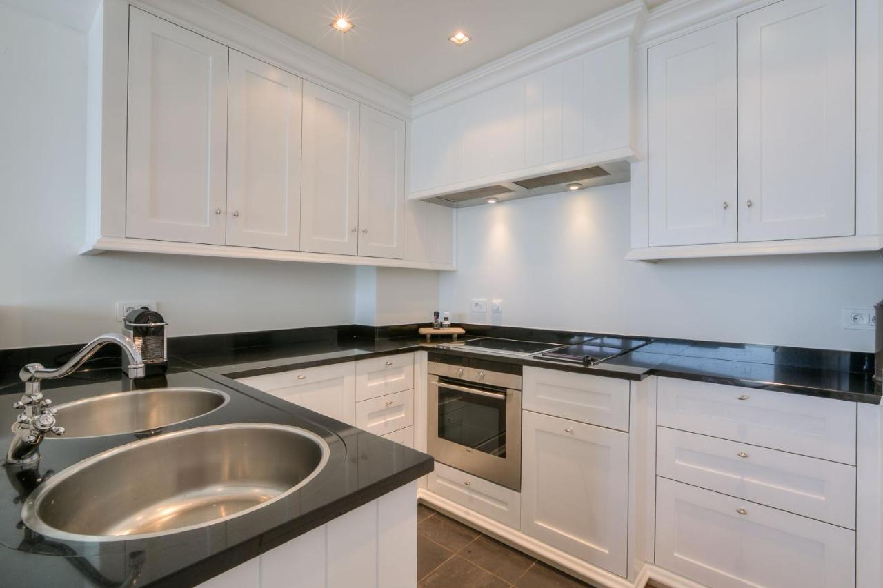 Appartementen Op De Zeedijk In Knokke Op De 3E En 4E Verdieping Van Logie Marie Exterior foto