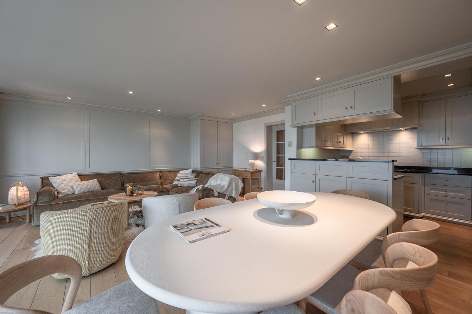 Appartementen Op De Zeedijk In Knokke Op De 3E En 4E Verdieping Van Logie Marie Exterior foto