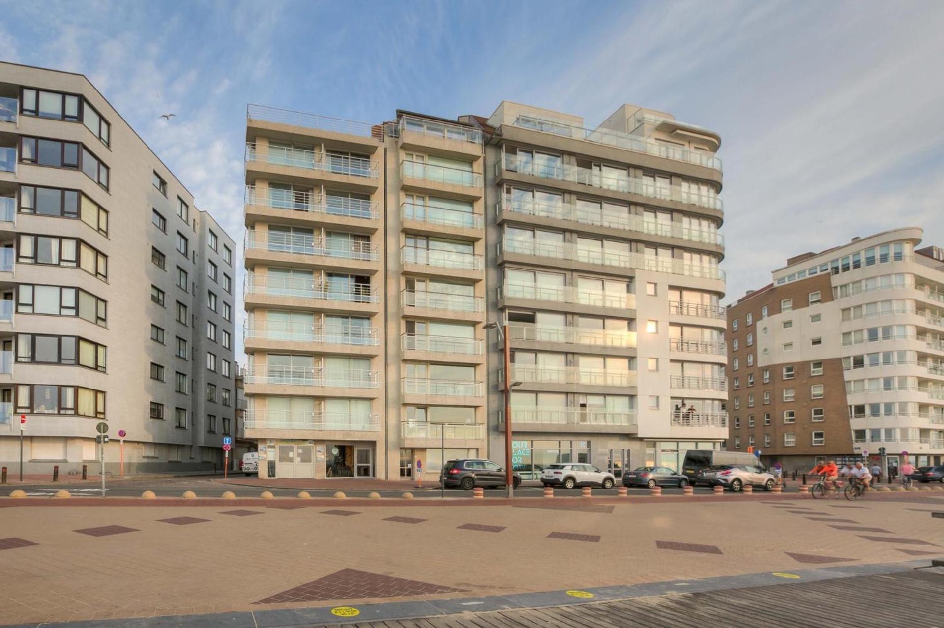 Appartementen Op De Zeedijk In Knokke Op De 3E En 4E Verdieping Van Logie Marie Exterior foto